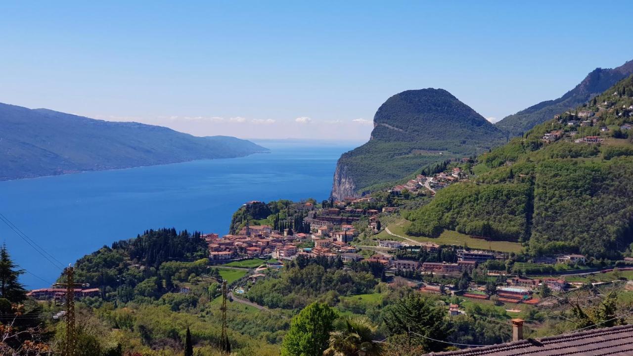 Casa Palanca 2 Balcony Lake View By Garda Domus Mea Tremosine Exterior foto